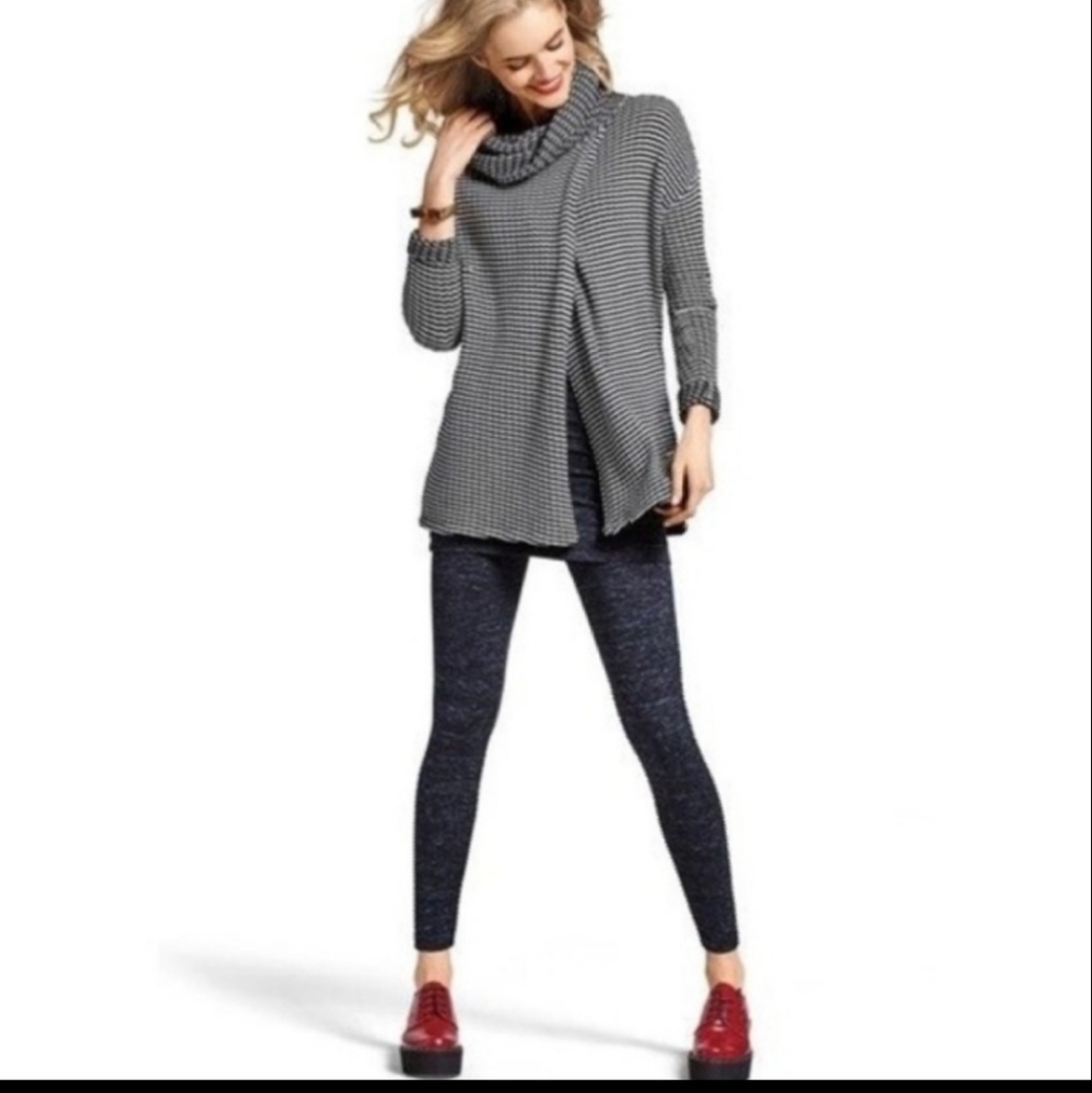 Cabi Fergie Chunky Split Hem Cowl Neck Wrap Sweater In Black White/Size M.